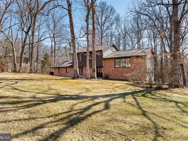 10 SCHOOLHOUSE LANE, NORTH EAST, MD 21901