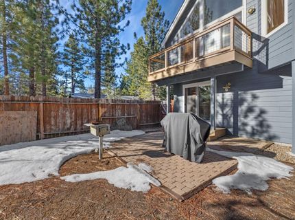 2367 Wasabe Dr, South Lake Tahoe, CA 96150 Photo
