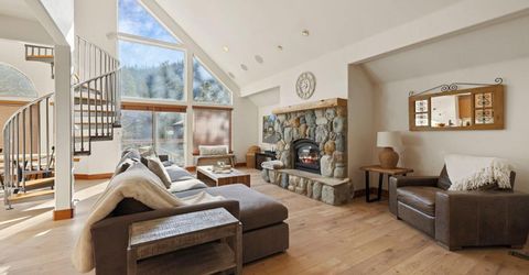 2367 Wasabe Dr, South Lake Tahoe, CA 96150 Photo