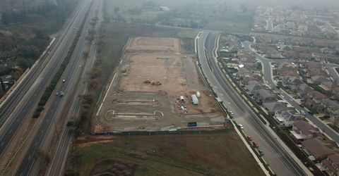 Lotz Pkwy, Elk Grove, CA 95757 Photo