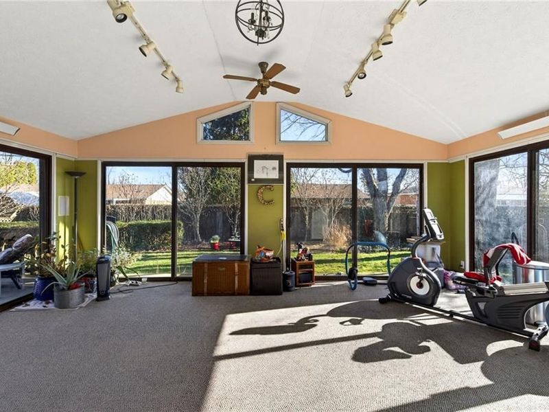 1017 Terracewood Drive, Englewood, OH 45322 Photo 14