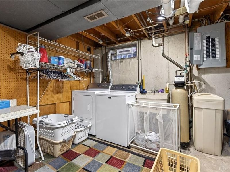 1017 Terracewood Drive, Englewood, OH 45322 Photo 23