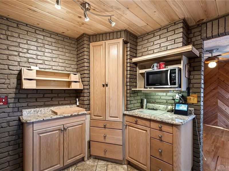 1017 Terracewood Drive, Englewood, OH 45322 Photo 9