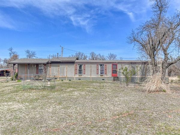 26190 Ash Lane, Blanchard, OK 73010