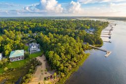 1382 Eden Road photo 4