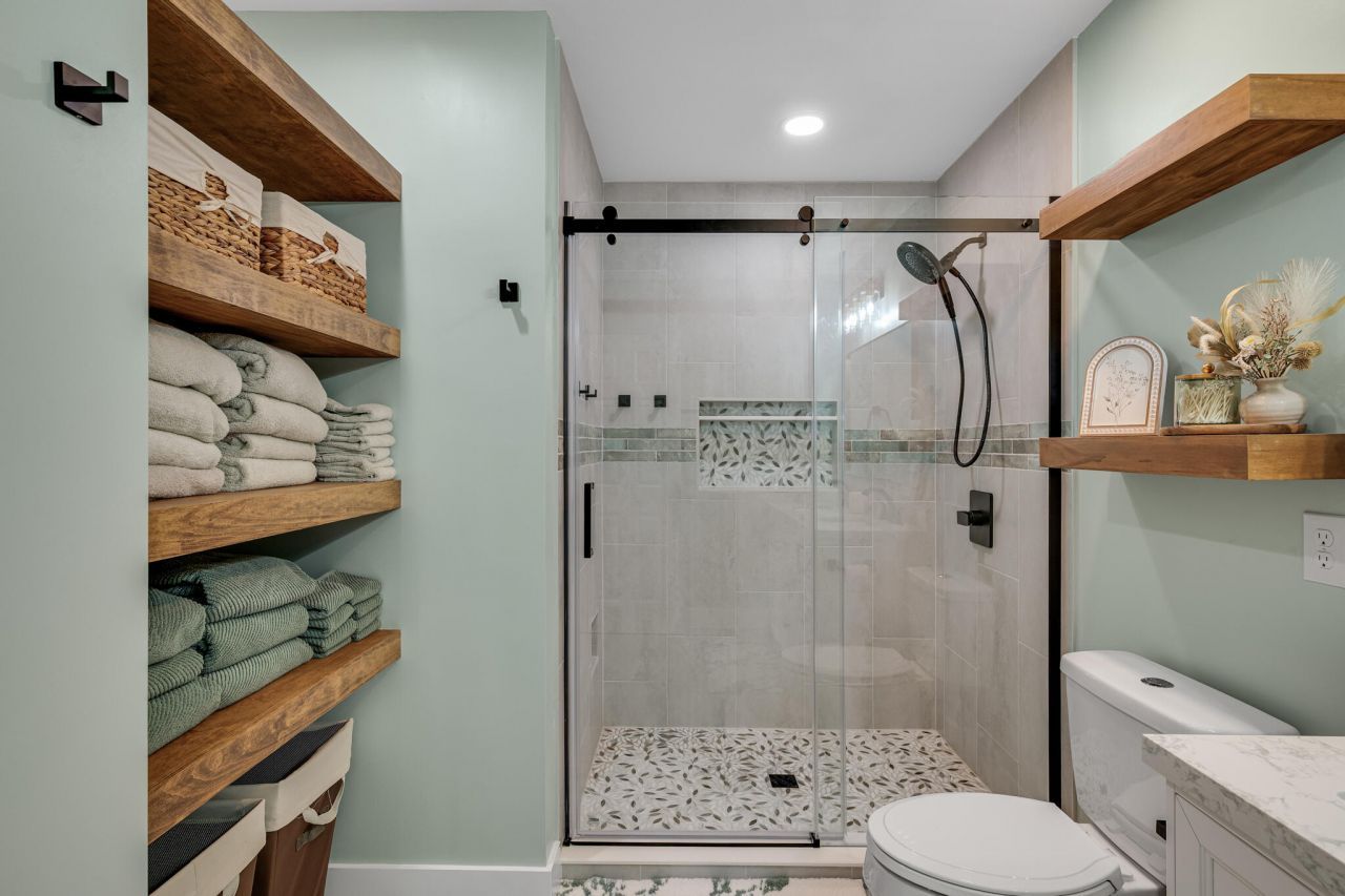 117 Malibu Road Photo 35