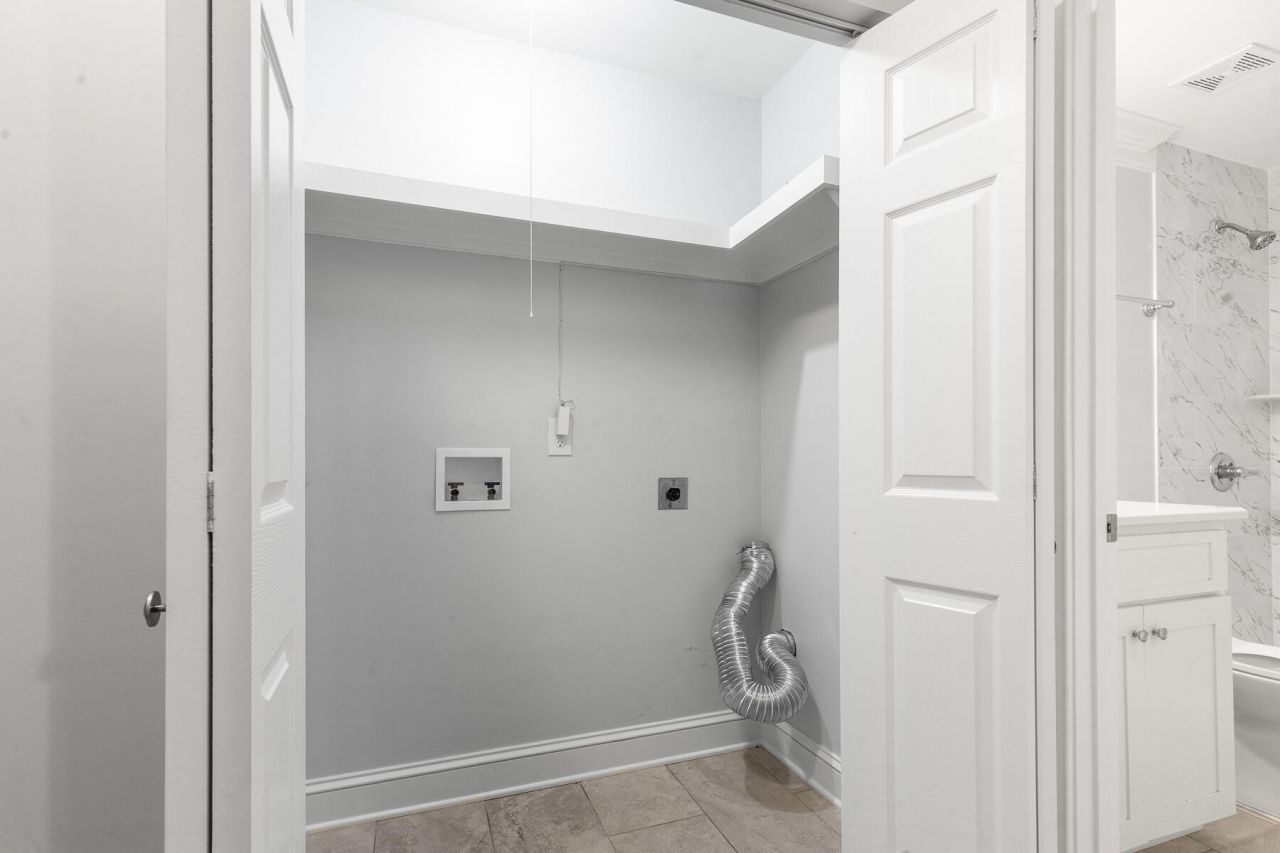 1135 Bellwood Road Photo 37