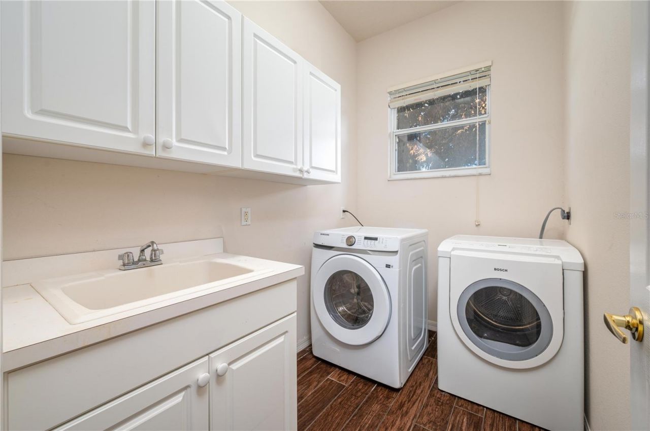 329 Hamilton Shores Drive Ne, Winter Haven, FL 33881 Photo