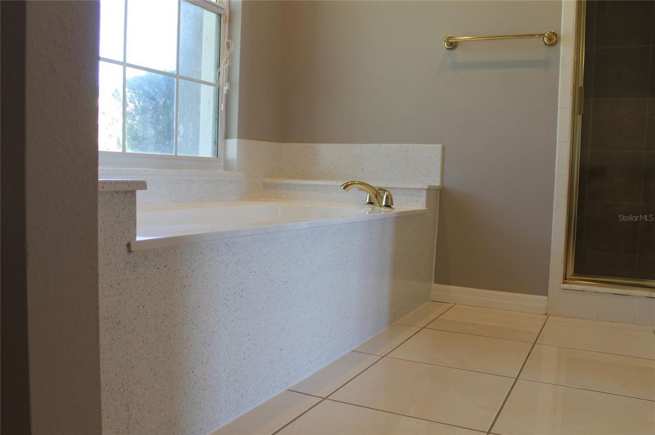 329 Hamilton Shores Drive Ne, Winter Haven, FL 33881 Photo