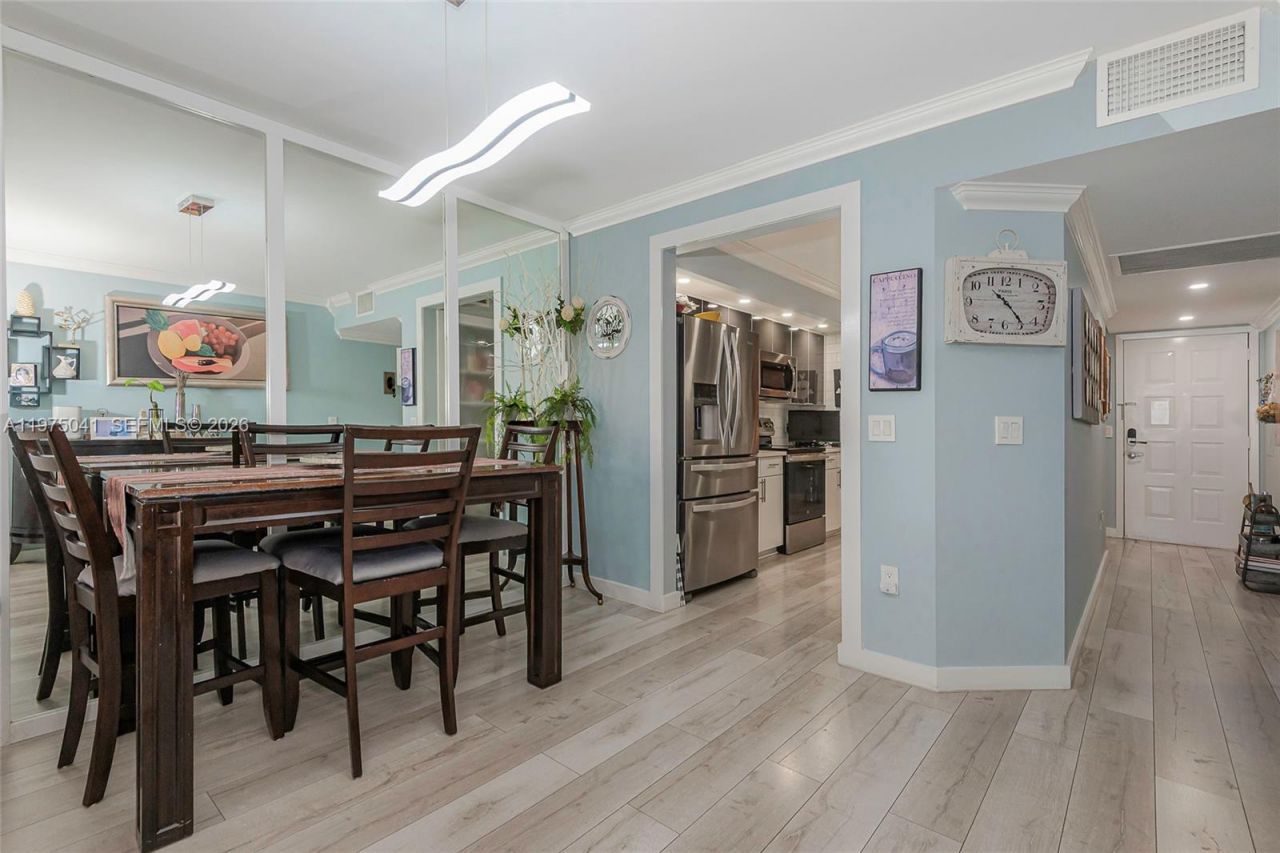 13705 SW 12th St, Unit 104B, Pembroke Pines, FL 33027 Photo