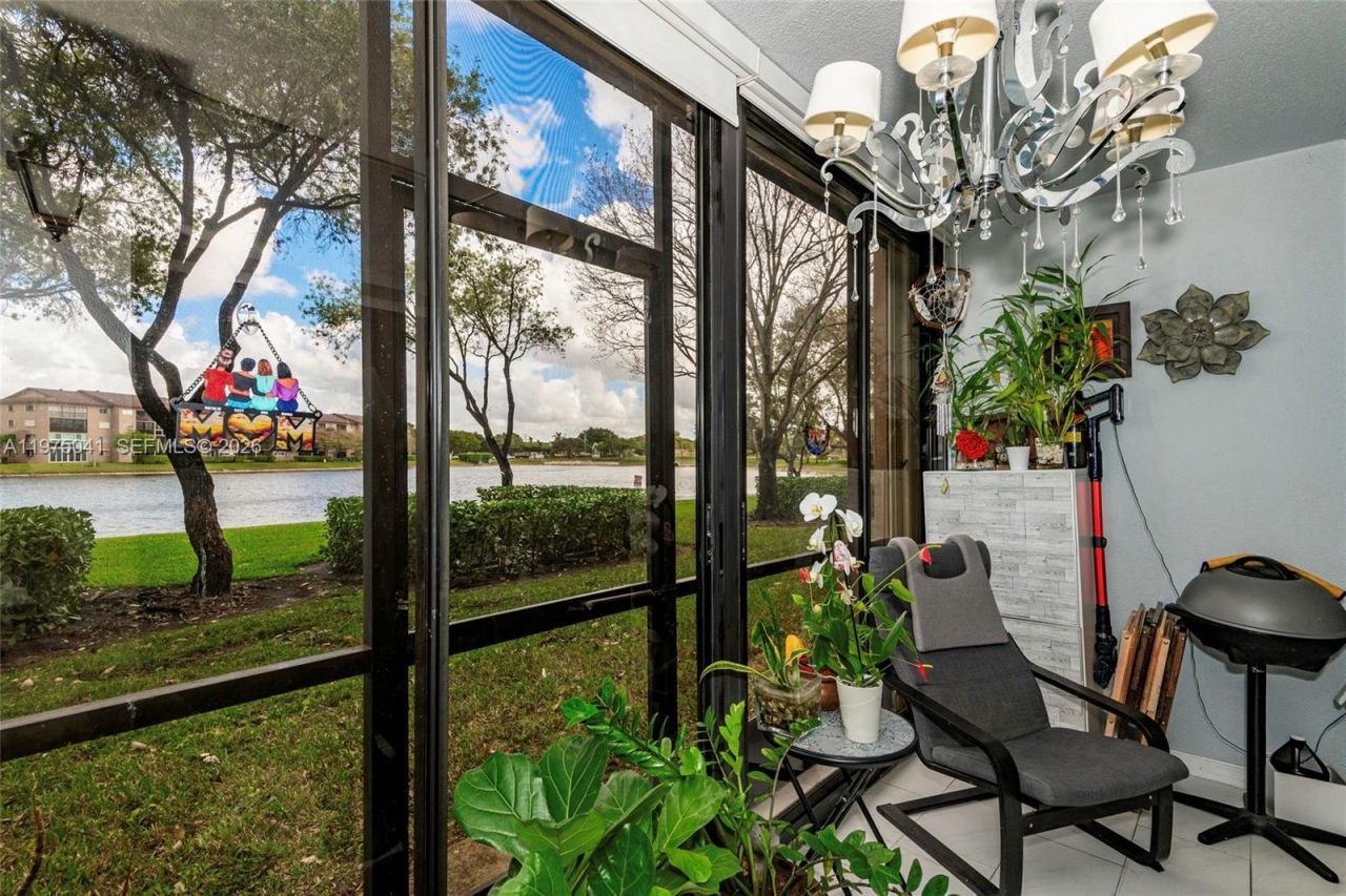 13705 SW 12th St, Unit 104B, Pembroke Pines, FL 33027 Photo