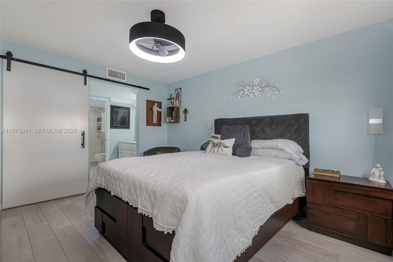 13705 SW 12th St, Unit 104B, Pembroke Pines, FL 33027 Photo