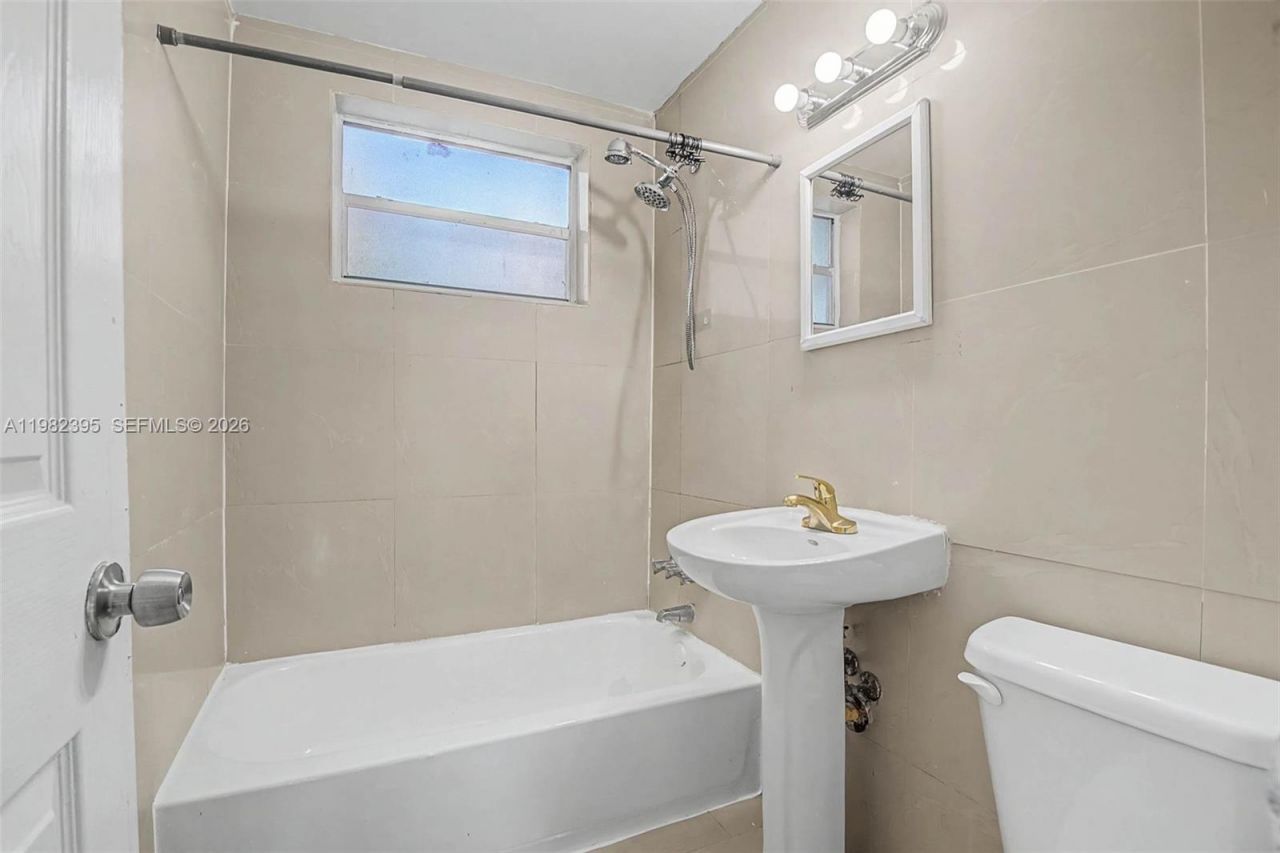 1685 Jefferson Ave , Unit 20, Miami Beach, FL 33139 Photo