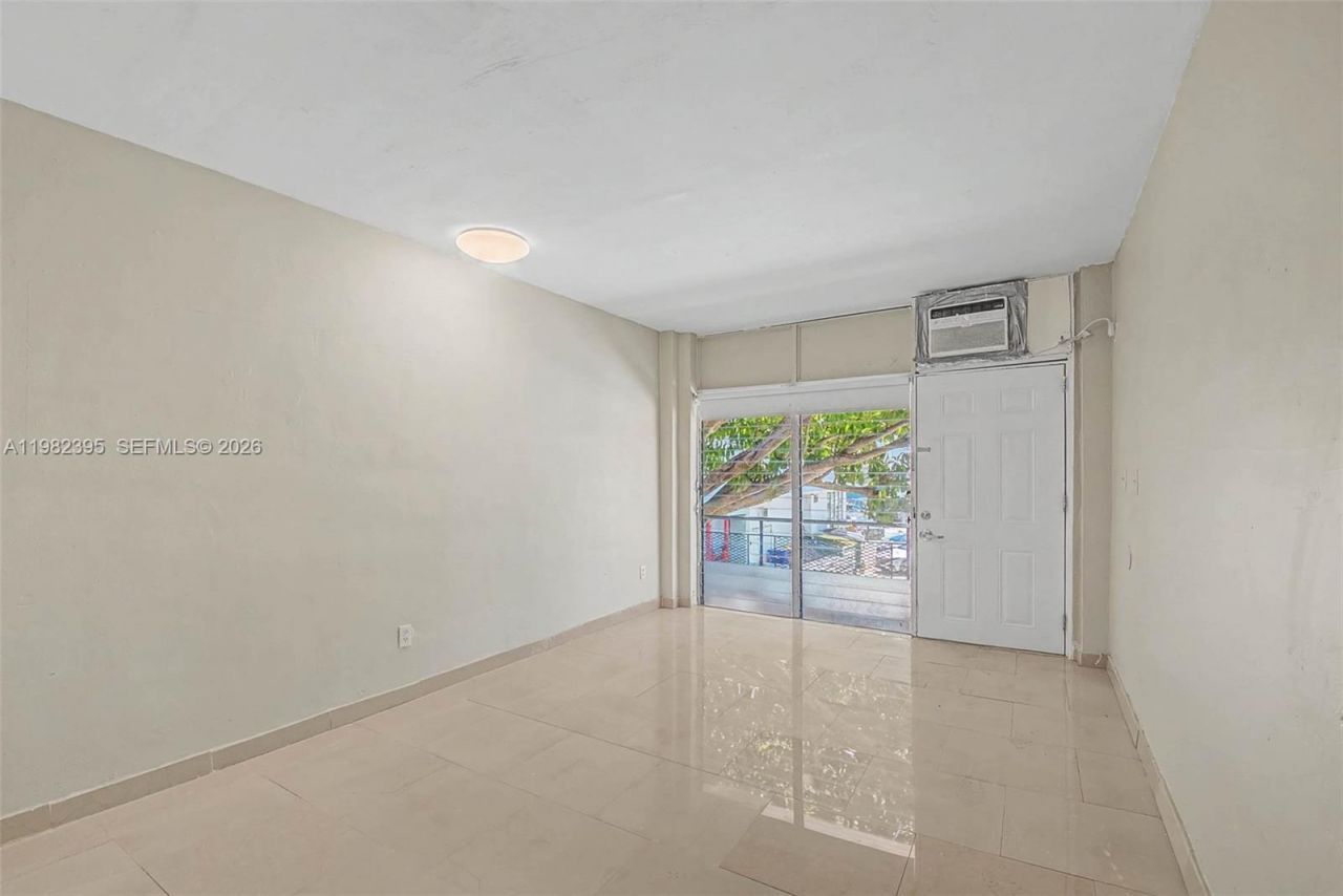 1685 Jefferson Ave , Unit 20, Miami Beach, FL 33139 Photo