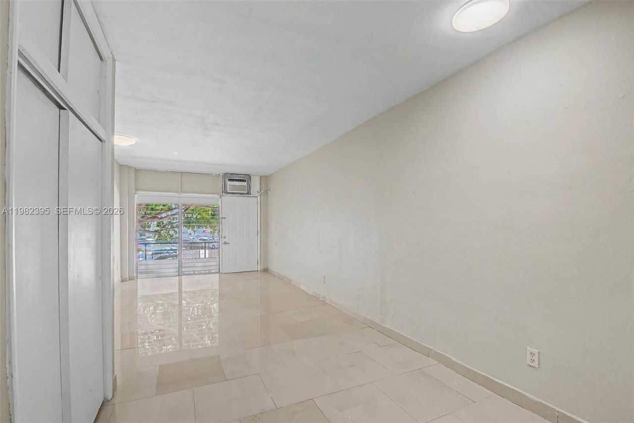 1685 Jefferson Ave , Unit 20, Miami Beach, FL 33139 Photo