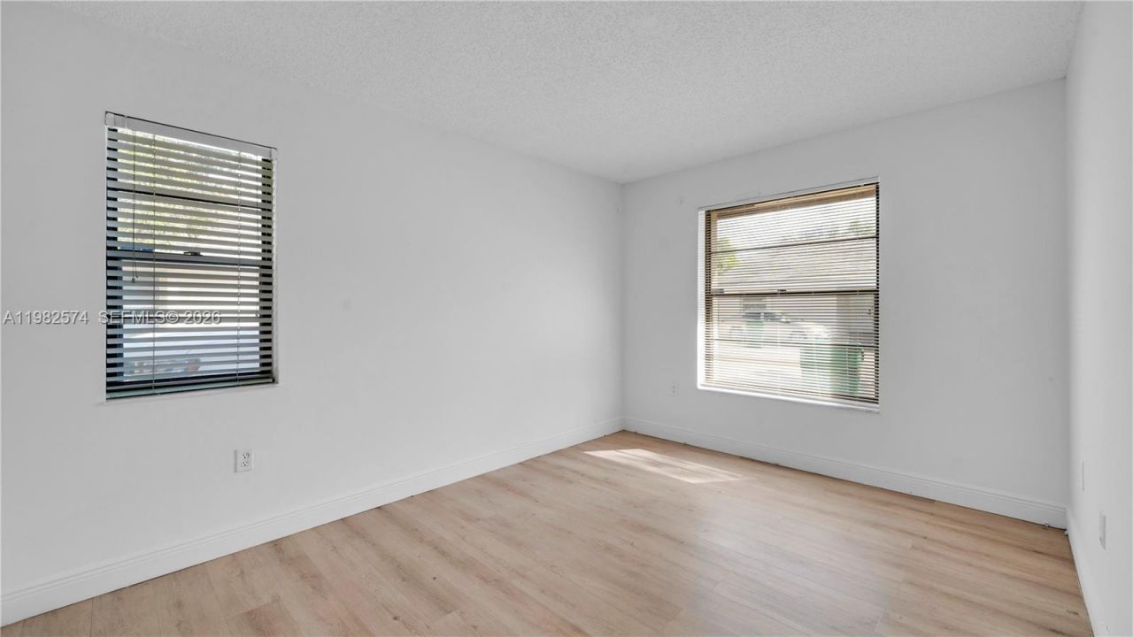 10583 La Placida Dr , Coral Springs, FL 33065 Photo