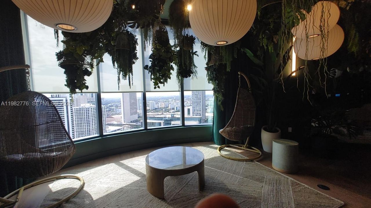 501 NE 1st St, Unit 1006, Miami Beach, FL 33132 Photo