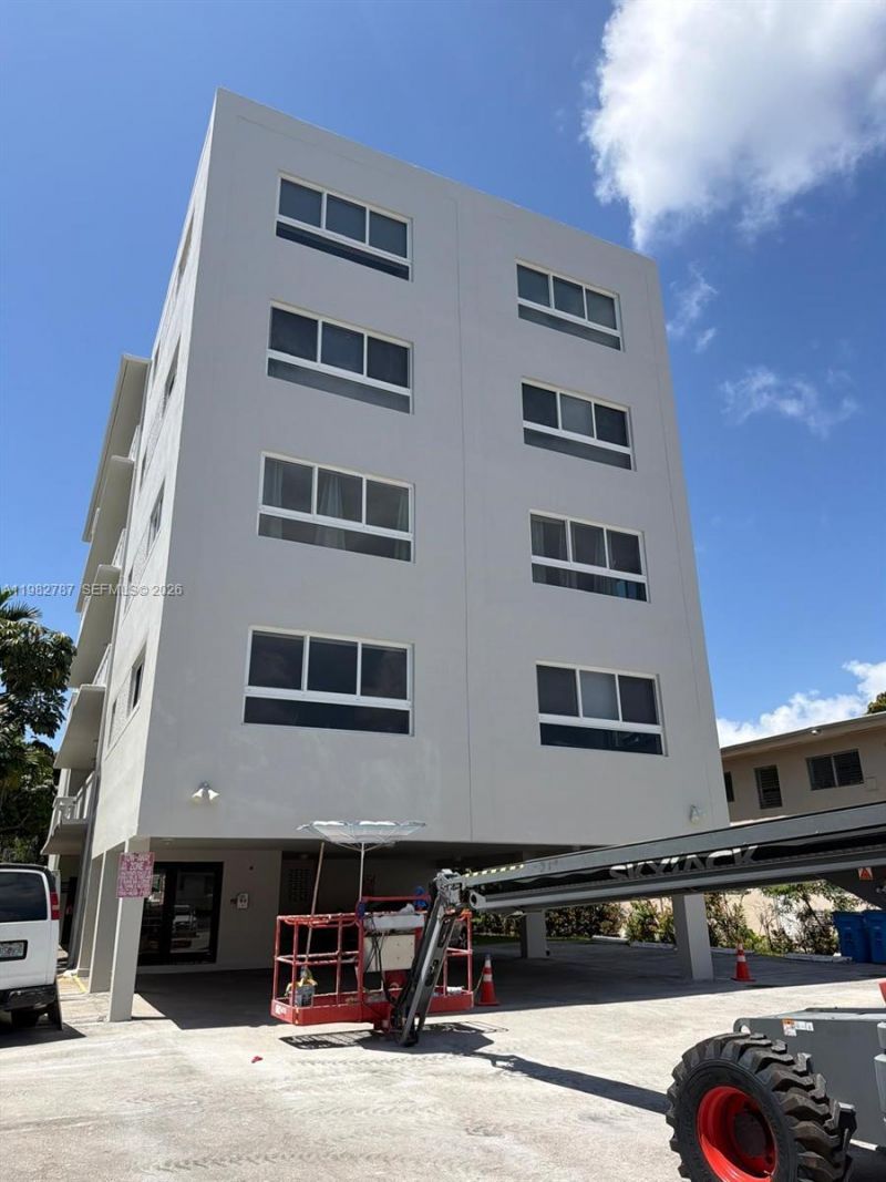 1020 94th St, Unit 503, Bay Harbor Islands, FL 33154 Photo