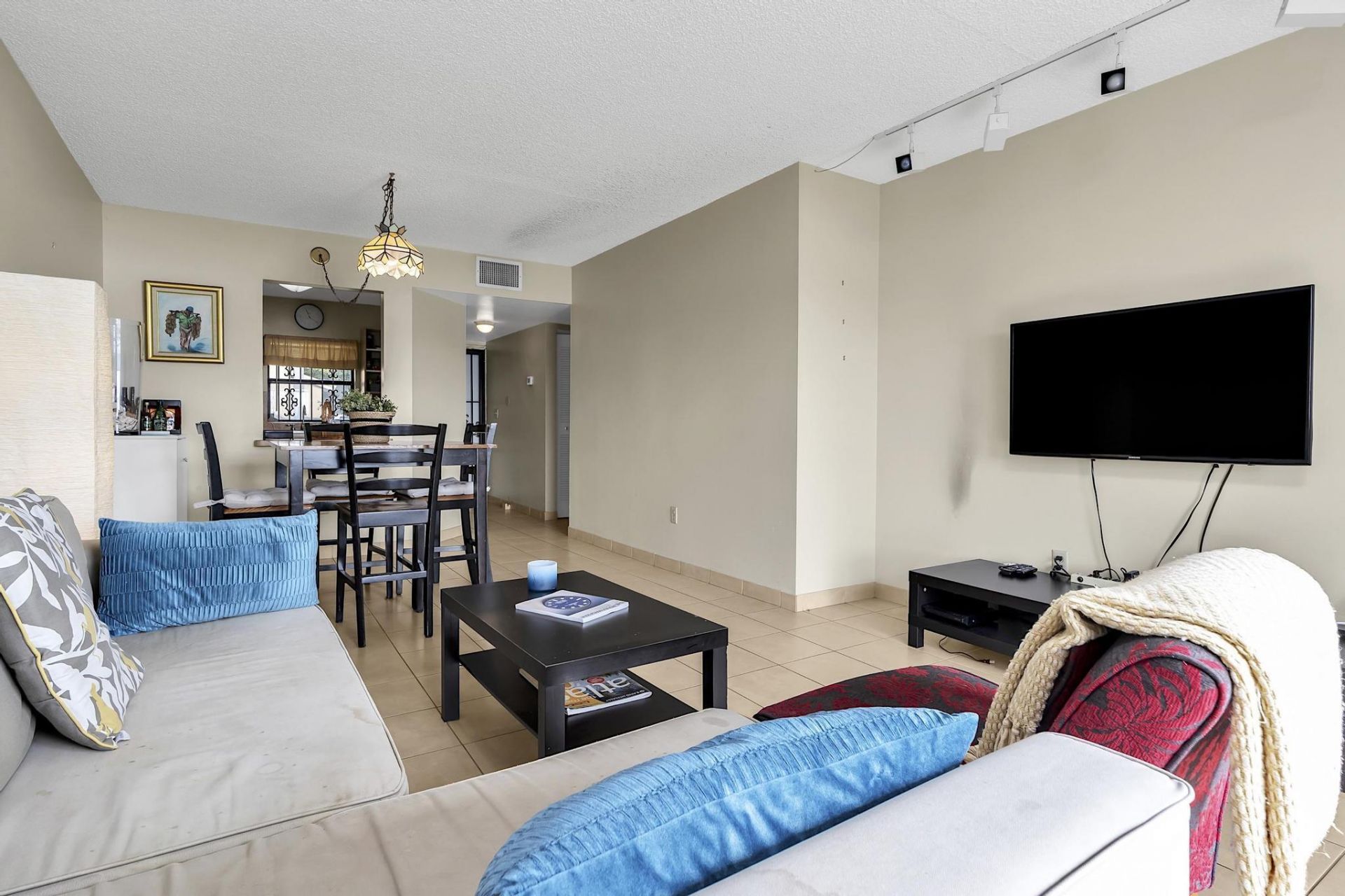 6715 W 26th Drive, Unit 101-6, Hialeah, FL 33016 Photo