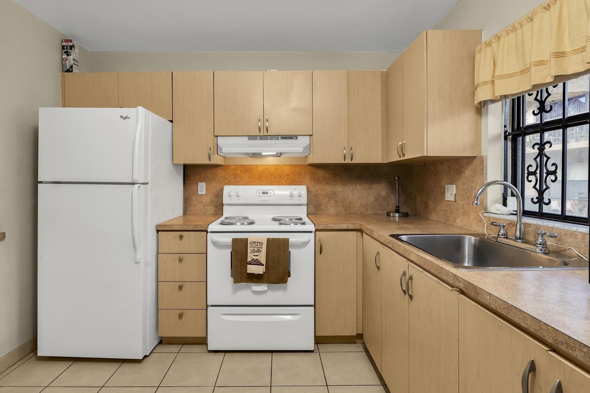 6715 W 26th Drive, Unit 101-6, Hialeah, FL 33016 Photo