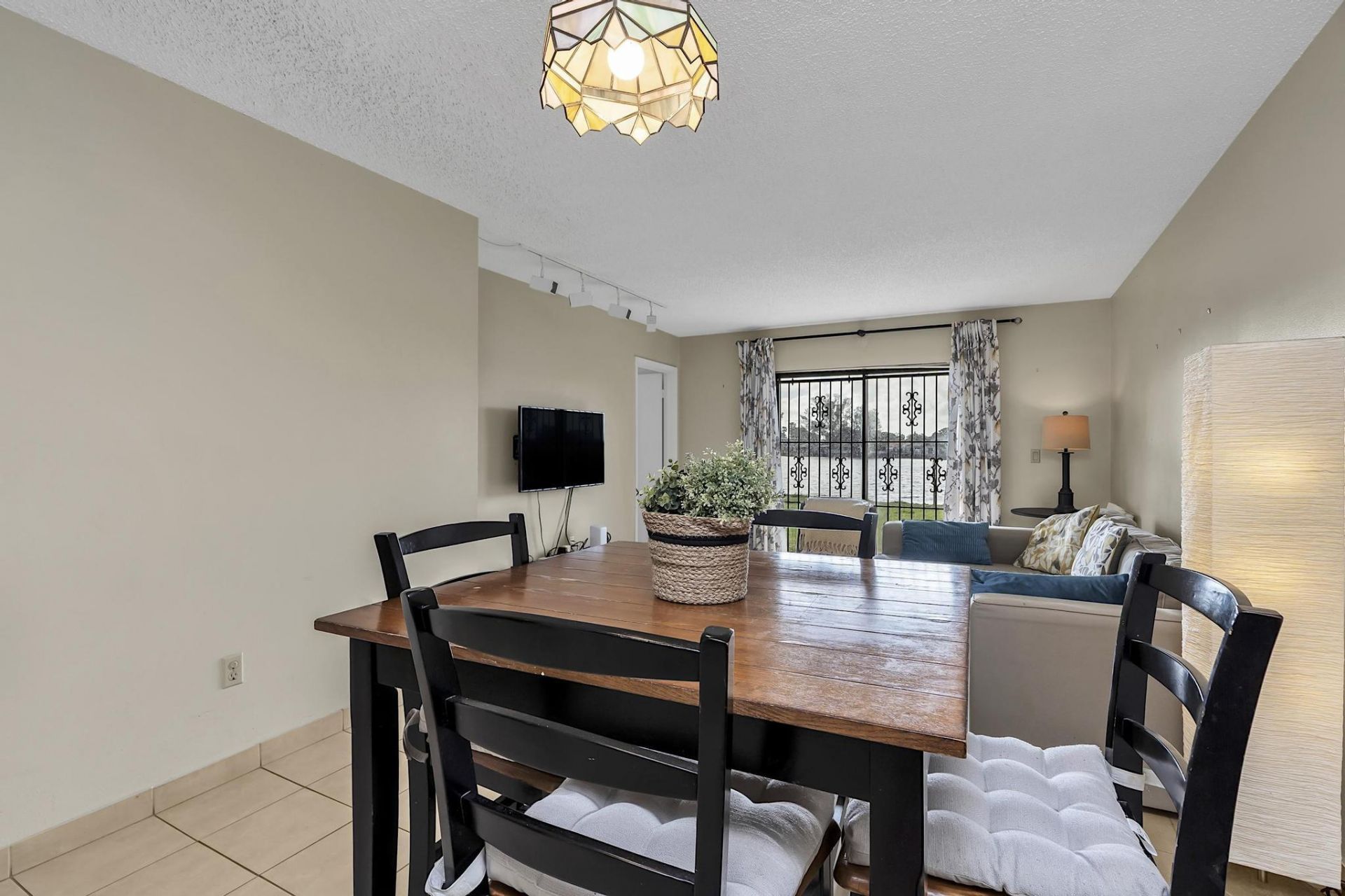 6715 W 26th Drive, Unit 101-6, Hialeah, FL 33016 Photo