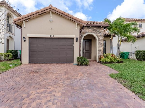 5115 NW 51st Terrace, Tamarac, FL 33319