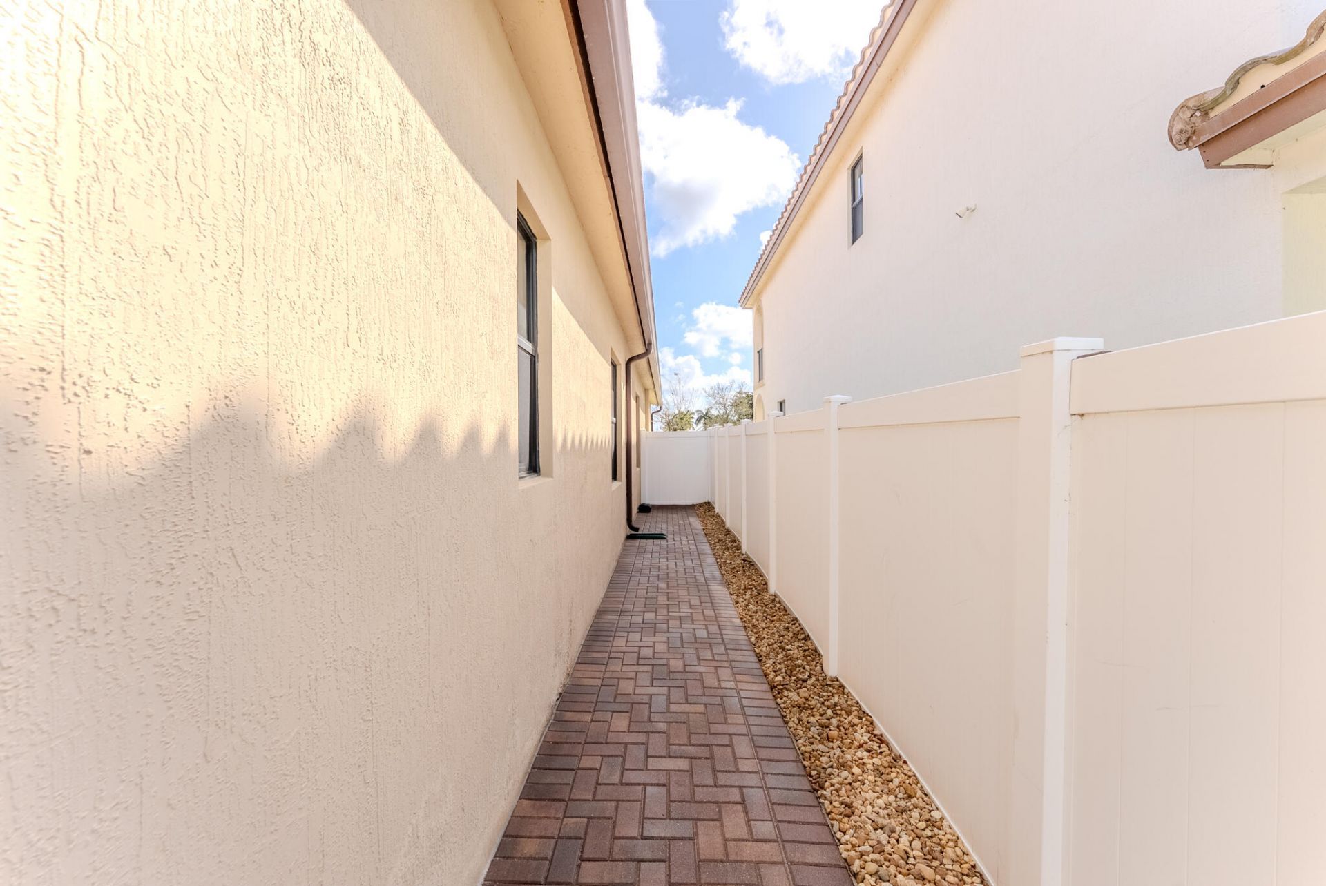 5115 NW 51st Terrace, Tamarac, FL 33319 Photo