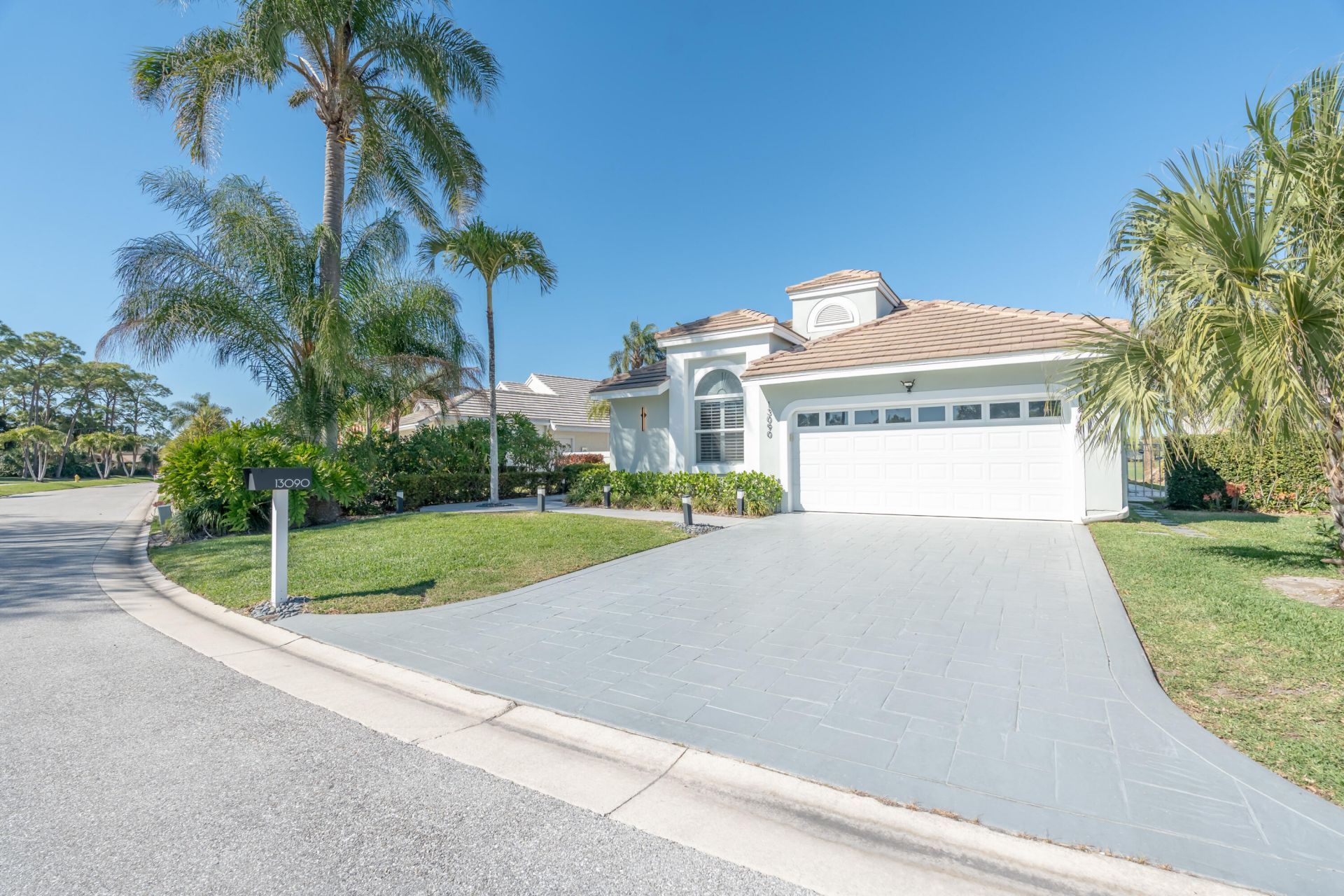 13090 Touchstone Place, Palm Beach Gardens, FL 33418 Photo