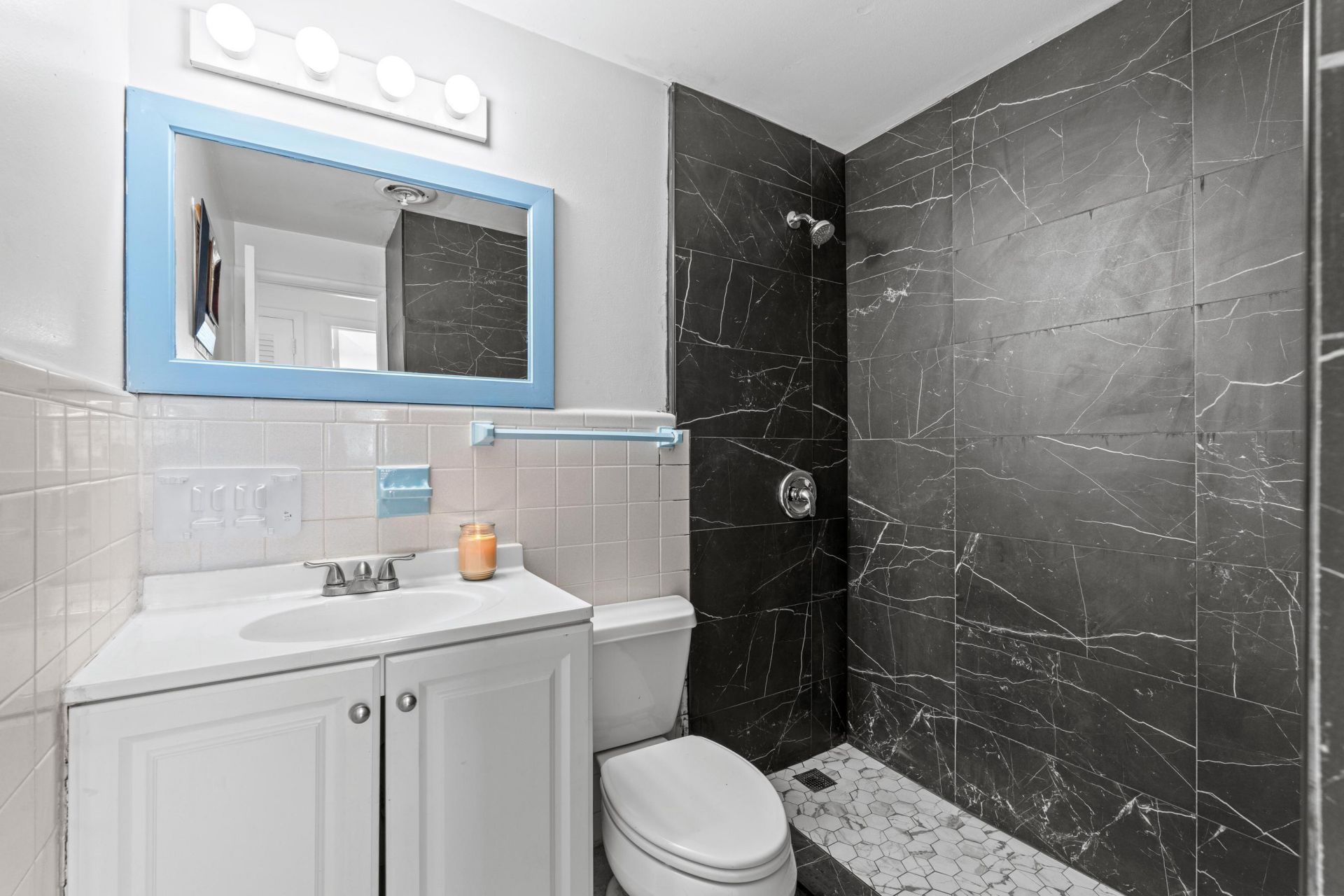 3700 N Australian Avenue, West Palm Beach, FL 33407 Photo