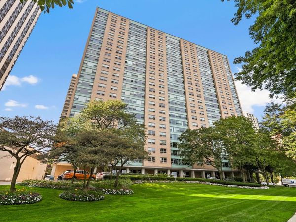 3180 N Lake Shore Drive , Unit 4B, Chicago, IL 60657