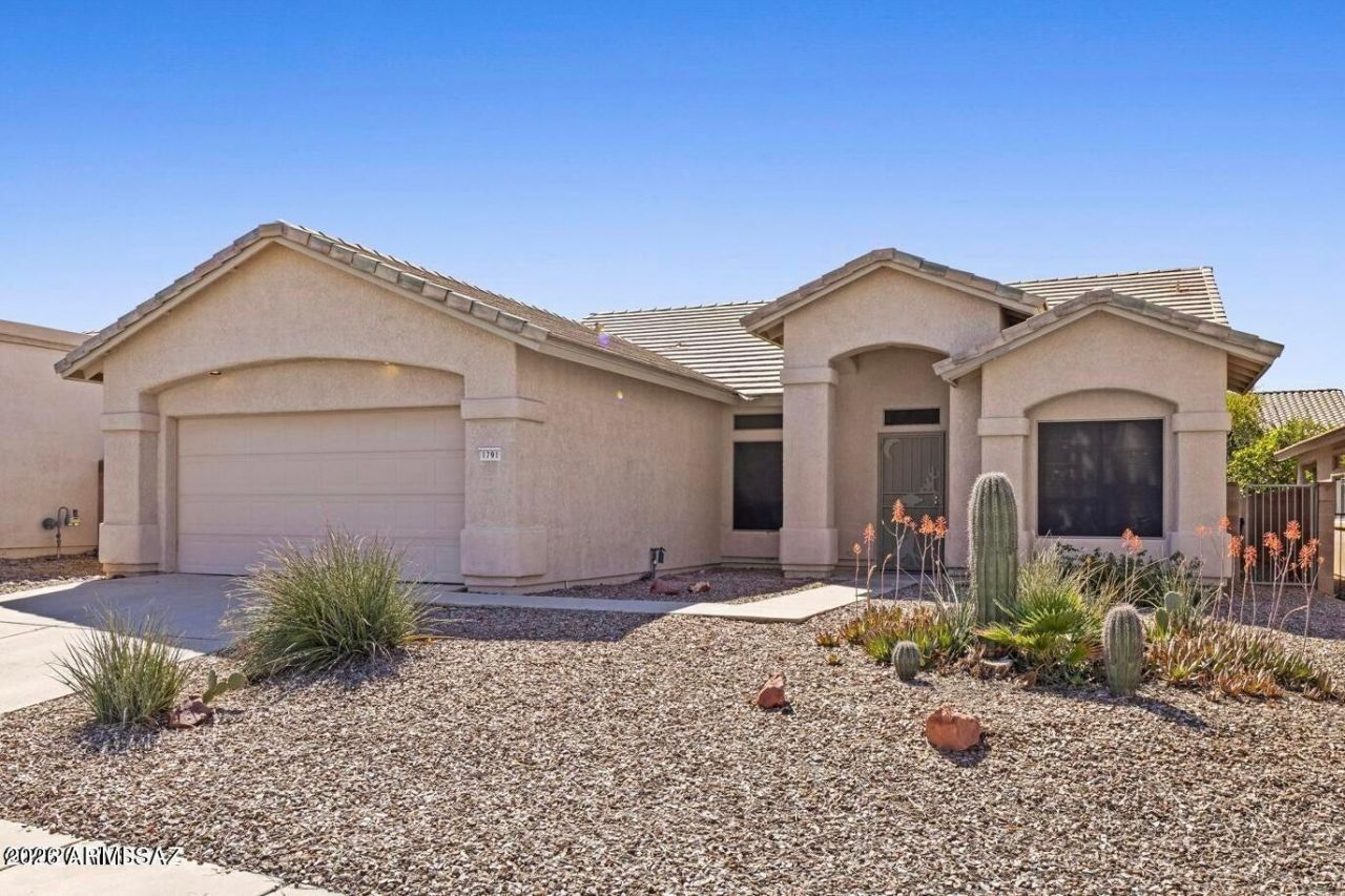 1791 W Eagle Crest Place, Tucson, AZ 85737 Main Photo