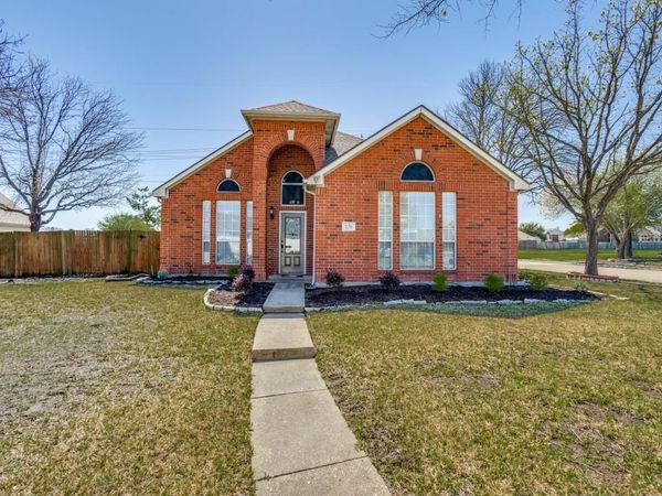 220 Peach Tree Drive, Murphy, TX 75094