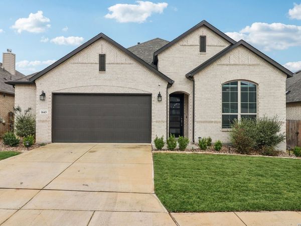 1643 Houghton Park, Bulverde, TX 78163