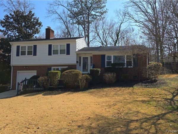 8 Bonnie Lane, Newport News, VA 23606