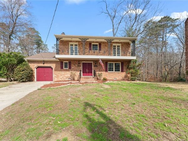 159 Highwood Circle, Newport News, VA 23608