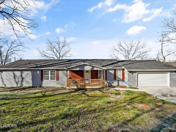 1518 Stony Point Rd, Knoxville, TN 37914