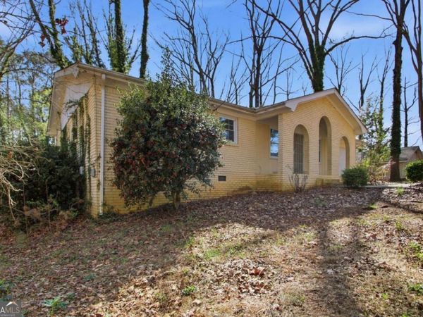 595 Sheppard Road, Stone Mountain, GA 30083