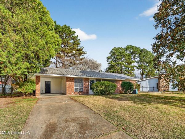 117 James Monroe Place, Jackson, MS 39213
