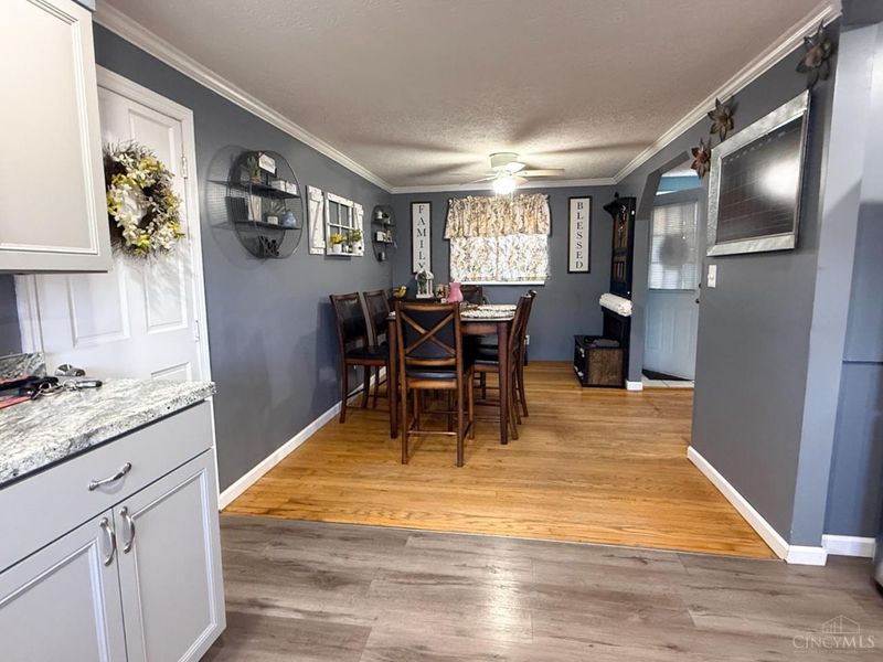 5545 Maple Grove Avenue, Blanchester, OH 45107 Photo 6