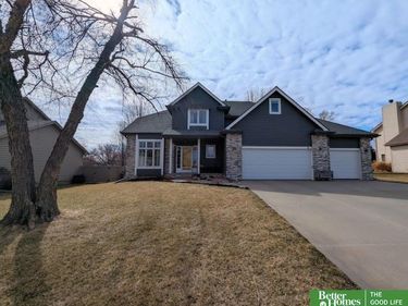 14021 Camden Avenue, Omaha, NE 68164