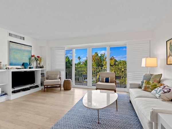 223 Atlantic Avenue, Unit 4e, Palm Beach, FL 33480