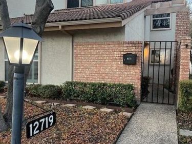 12719 Burninglog Lane, Dallas, TX 75243