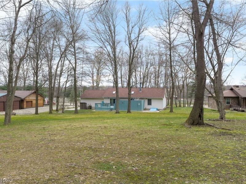 528 E Howe Road, Tallmadge, OH 44278 Photo 10