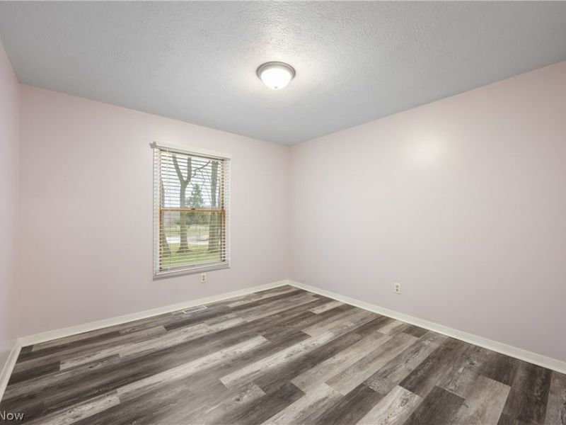 528 E Howe Road, Tallmadge, OH 44278 Photo 27