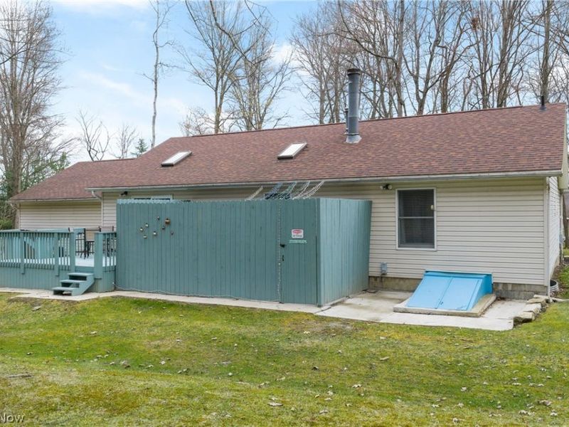 528 E Howe Road, Tallmadge, OH 44278 Photo 7