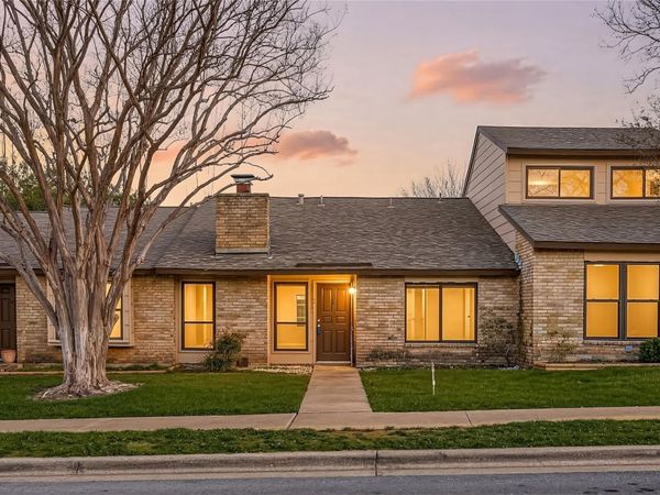 8235 Summer Side DR, Austin, TX 78759