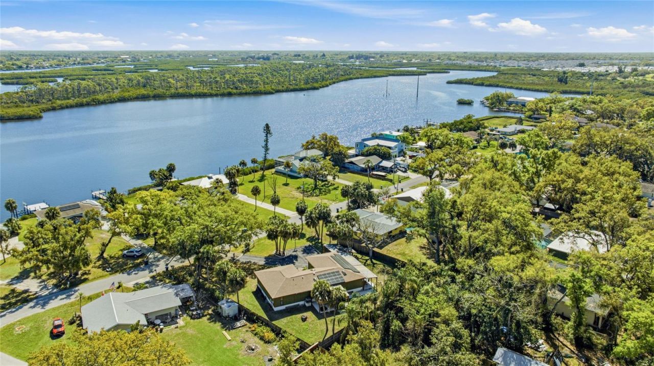 906 Tropical Drive, Bradenton, FL 34208 Photo