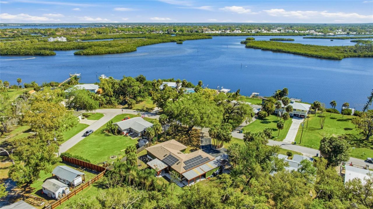 906 Tropical Drive, Bradenton, FL 34208 Photo