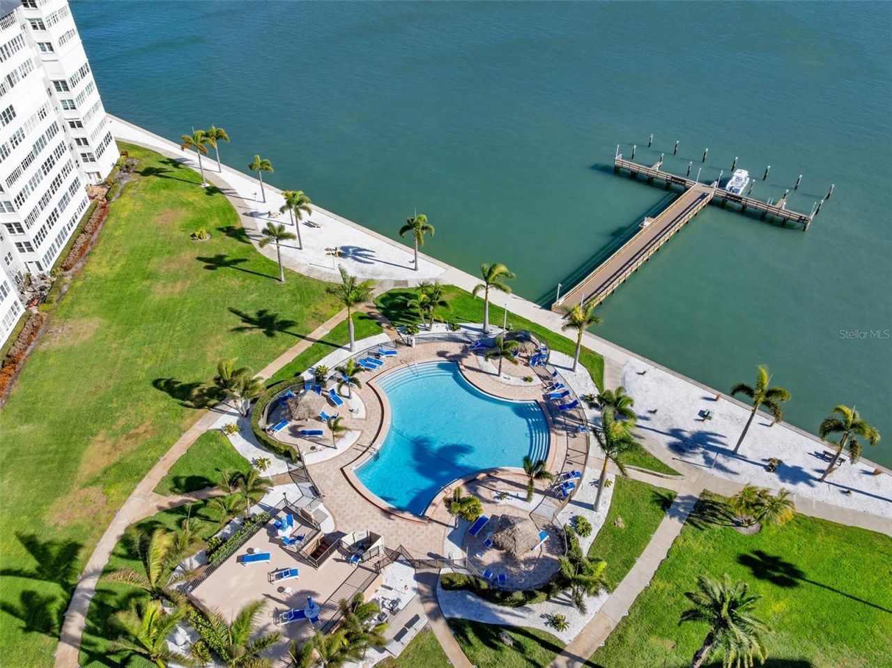 5130 Brittany Drive S, Unit 507, Saint Petersburg, FL 33715 Photo