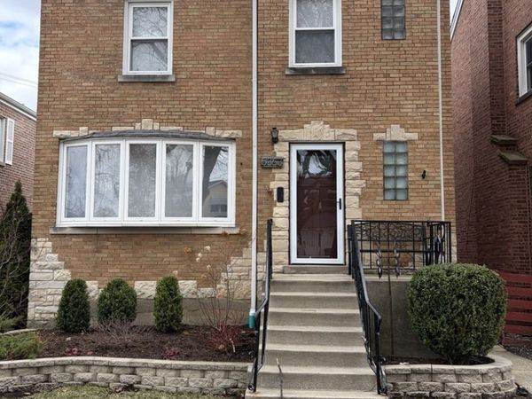 5363 N Latrobe Avenue , Chicago, IL 60630